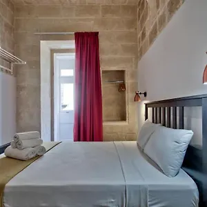 Vallettastay Old 4 Appartamento